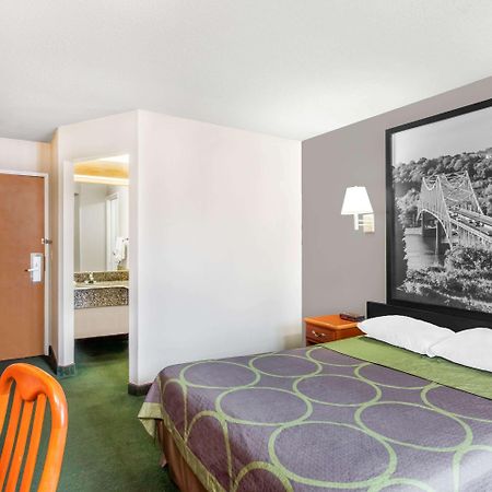 Super 8 By Wyndham Athens Hotel Kültér fotó