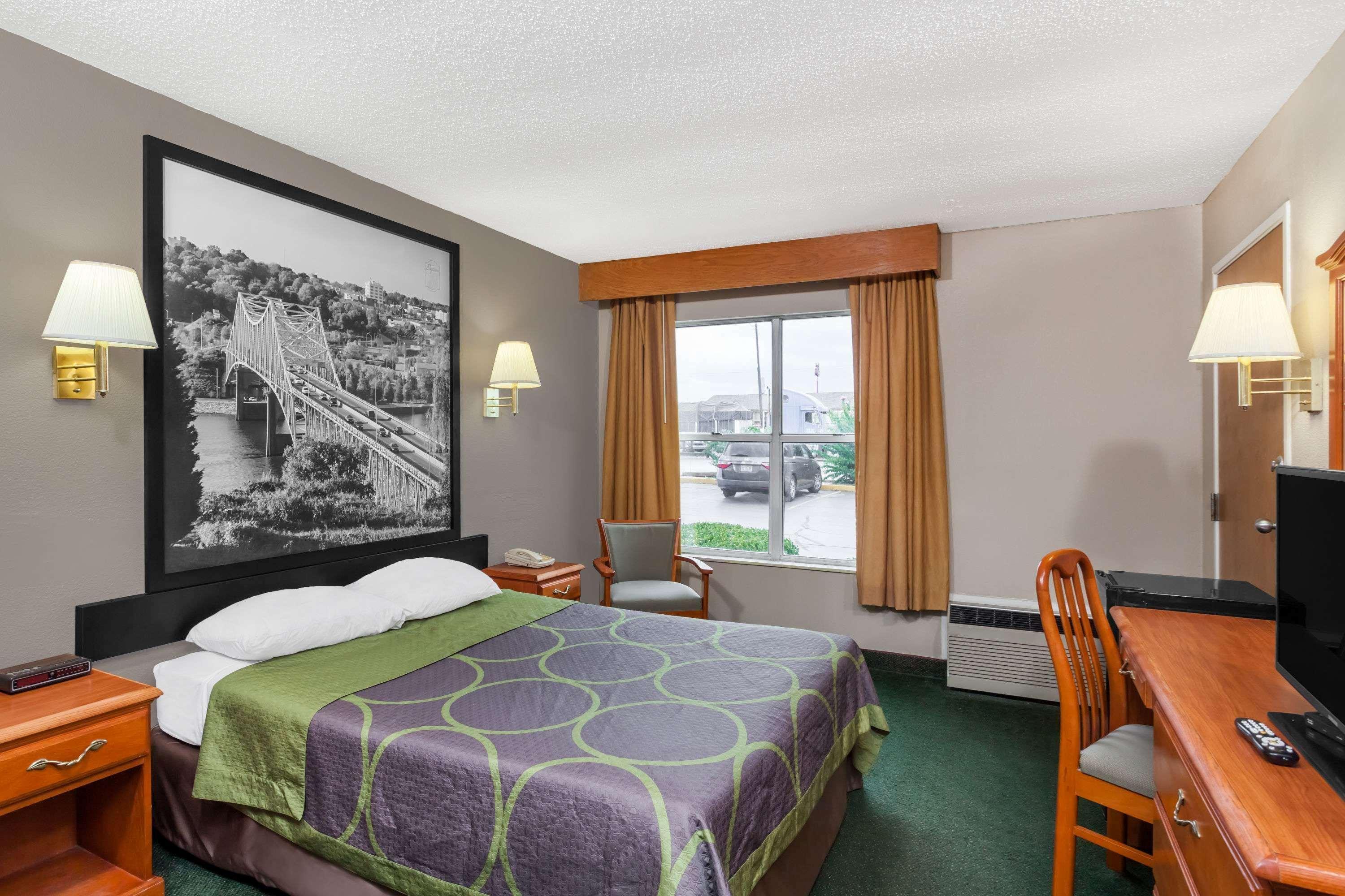 Super 8 By Wyndham Athens Hotel Kültér fotó